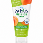 St. Ives Apricot Scrub – تقشير عميق وإشراقة طبيعية