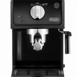 ماكينة إسبريسو بمضخة De'Longhi ECP31.21 بضغط 15 بار وسعة 1.1 لتر