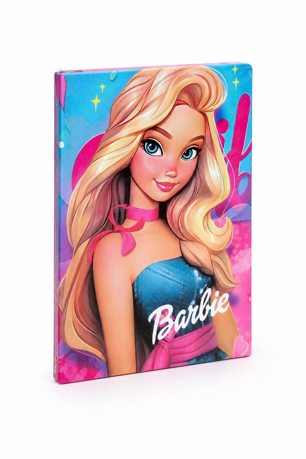 15f84578-c093-4a2a-b003-955f3bfb2878.jpg دفتر ذكريات فني A5 بتصميم Barbie ومطاطة - موديل 8815 - الصورة 1