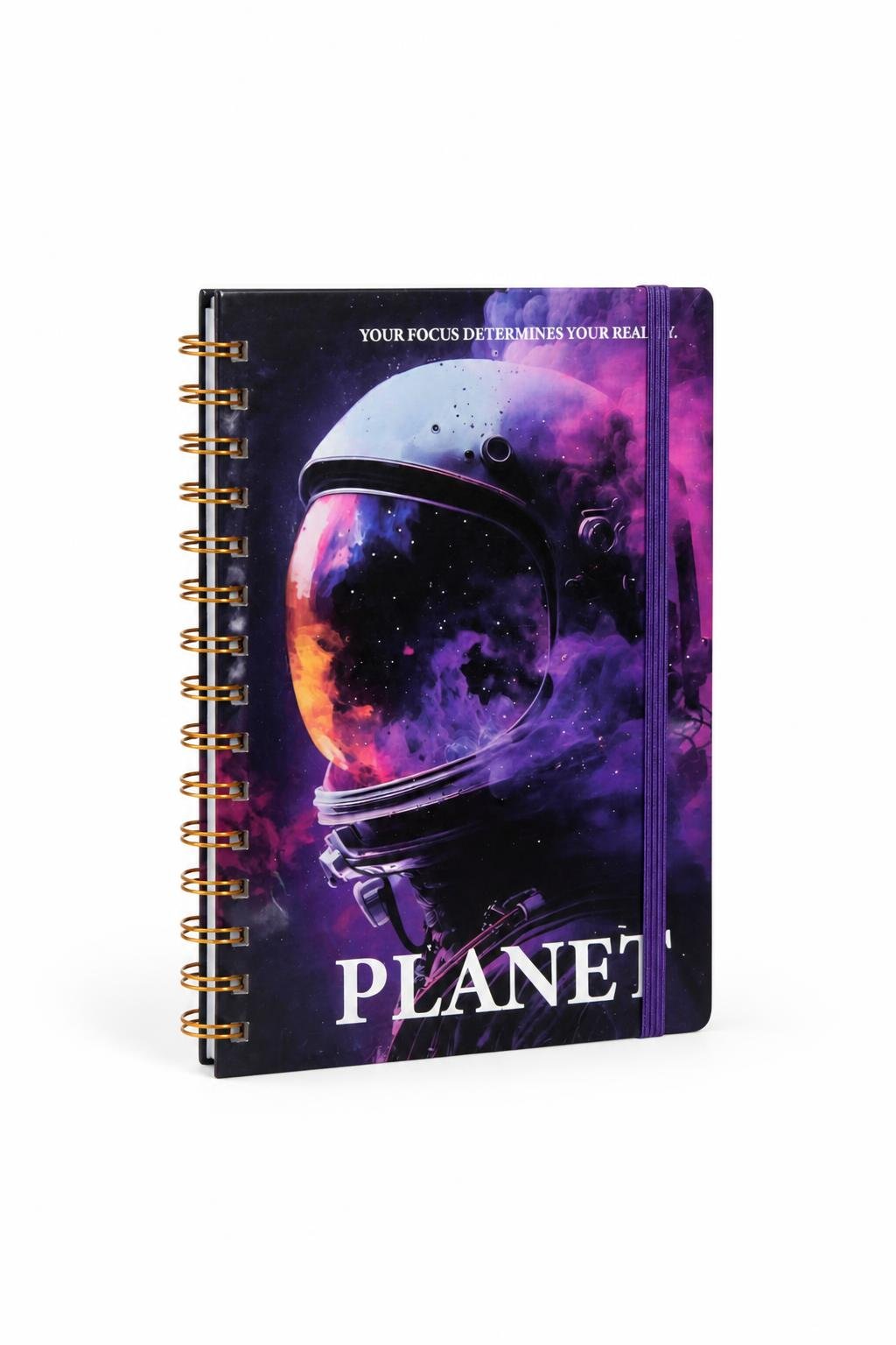 97de1da9-b110-49e4-be93-ae624a546325.jpg دفتر ذكريات فني A5 بتصميم فضاء ومطاطة - موديل 8831 - الصورة 1