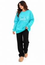 ⁦كنزة نسائية Soula بقبة ريب وطبعة Smile – تصميم كاجوال مريح⁩ - الصورة ⁦3⁩